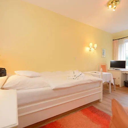 Strampenhof 4*