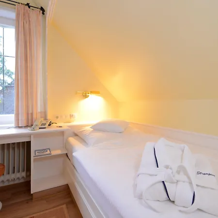 Strampenhof 4*